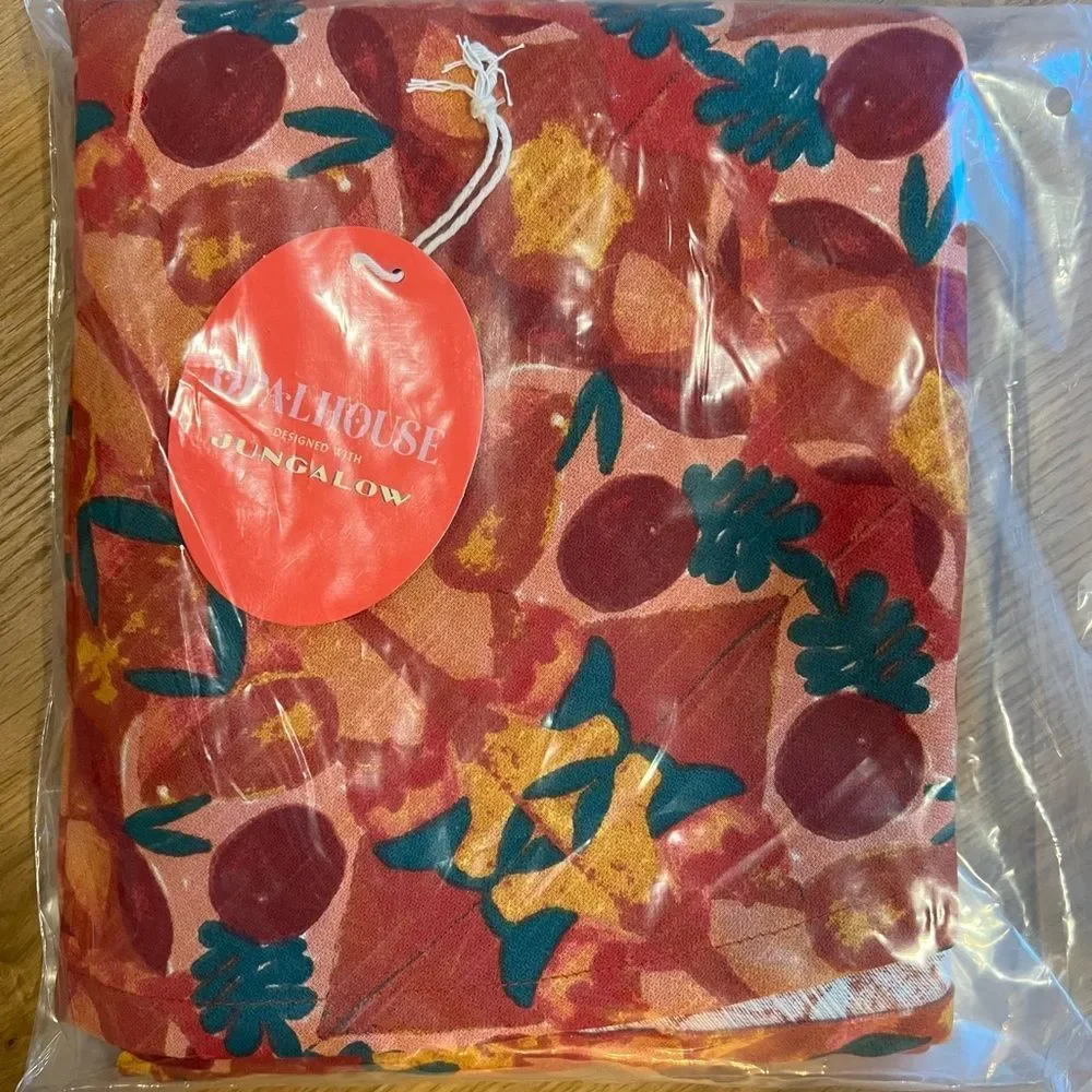 Opalhouse 70" Cotton Calling In The Abundance Round Table Cloth - Picture 6 of 7